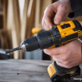 Як налаштувати ударний режим на дрилі DeWalt